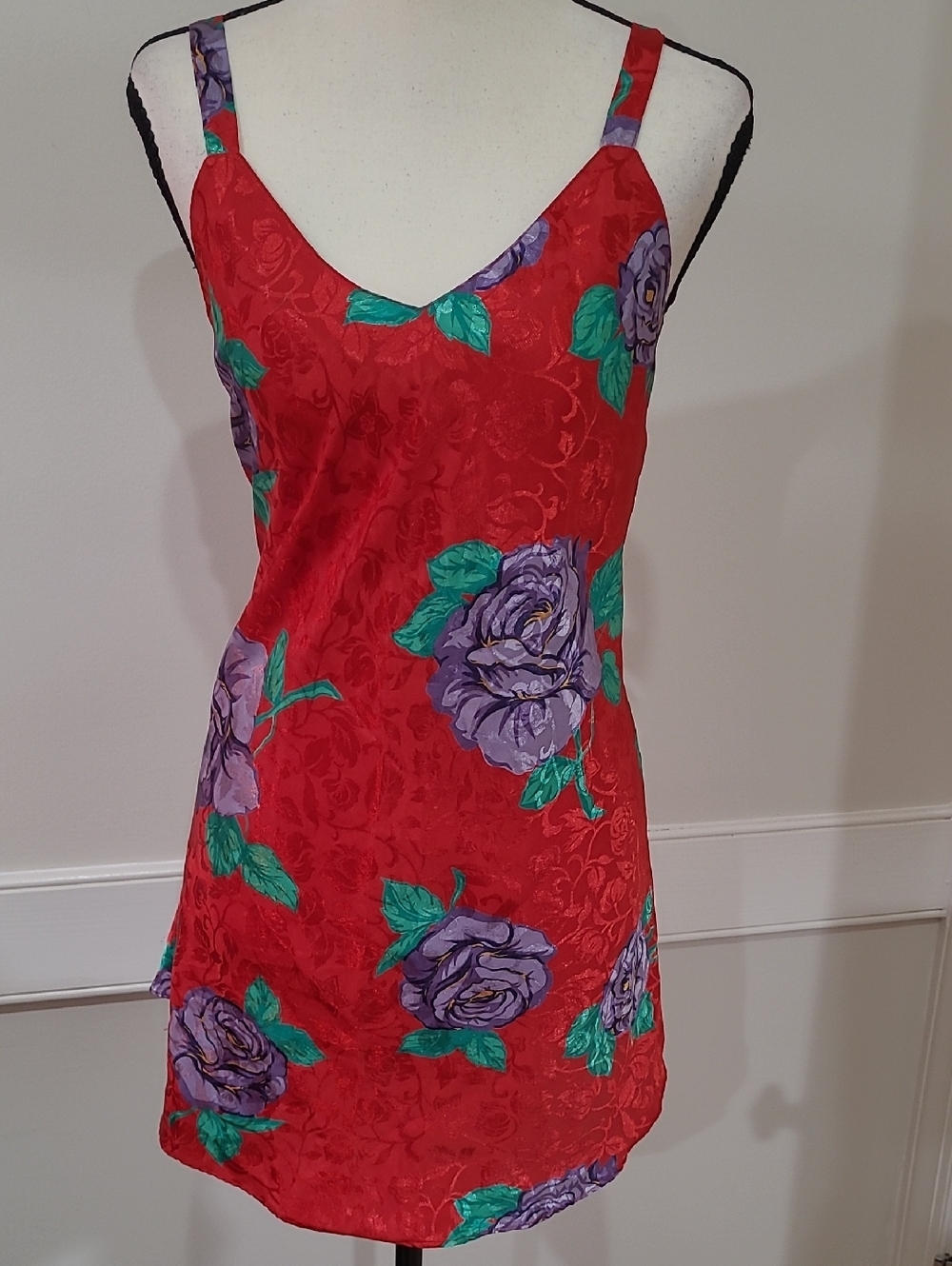 Kathryn Vintage 1980-1990 Red Floral Satin Kimono Set with Purple Roses - Size